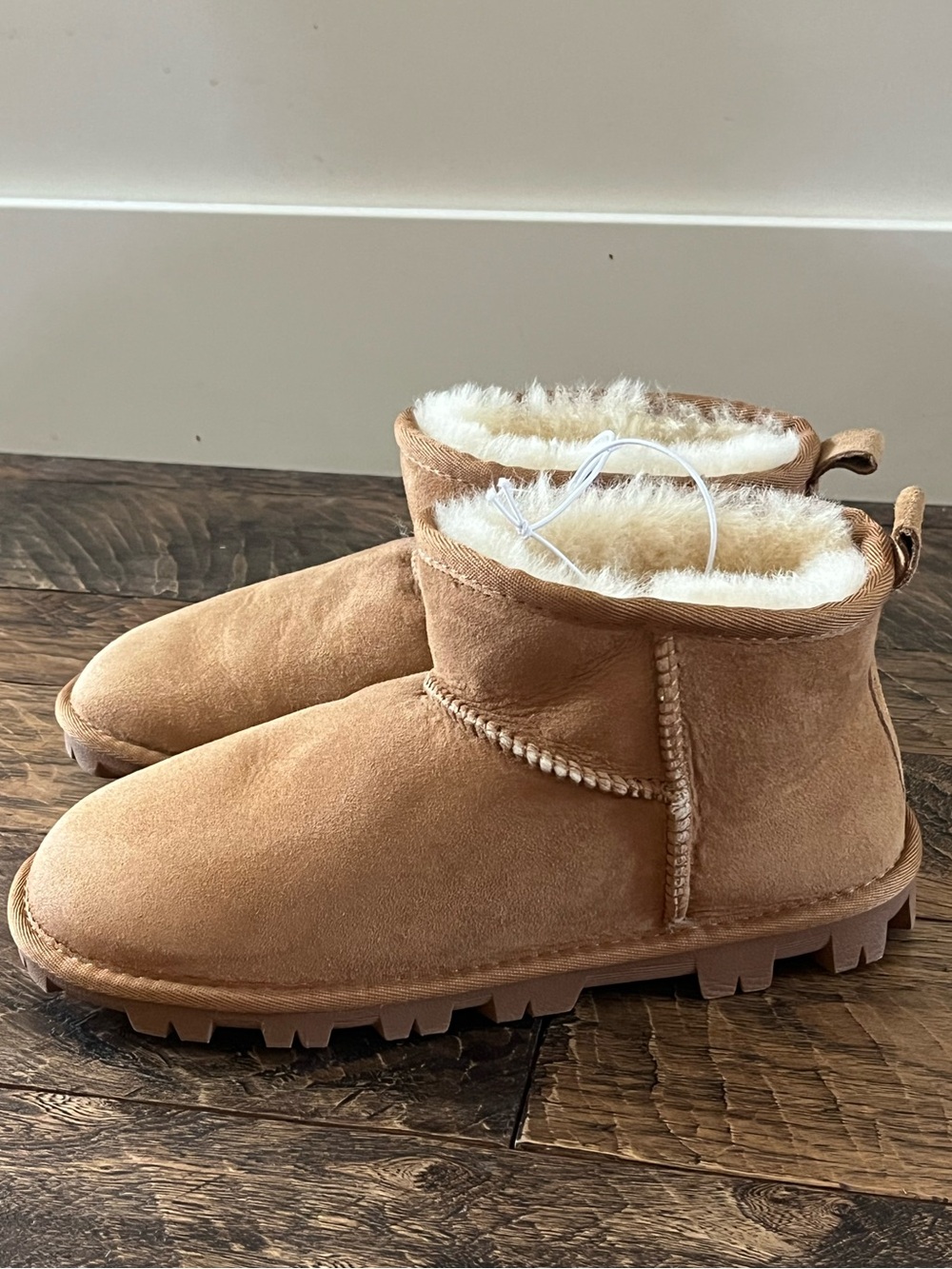 New! Eddie Bauer classic low-profile ankle boot slipper
